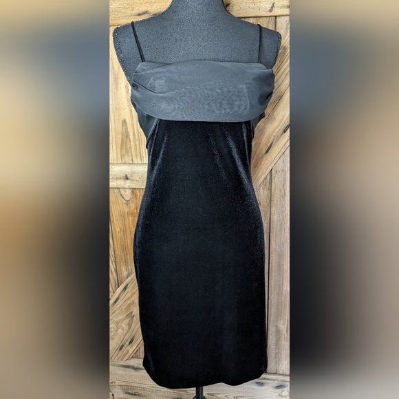 Vtg Betsy & Adam Velvet chiffon Dress Black Size 3/4 Spaghetti straps Zipper W-1 - Picture 2 of 15